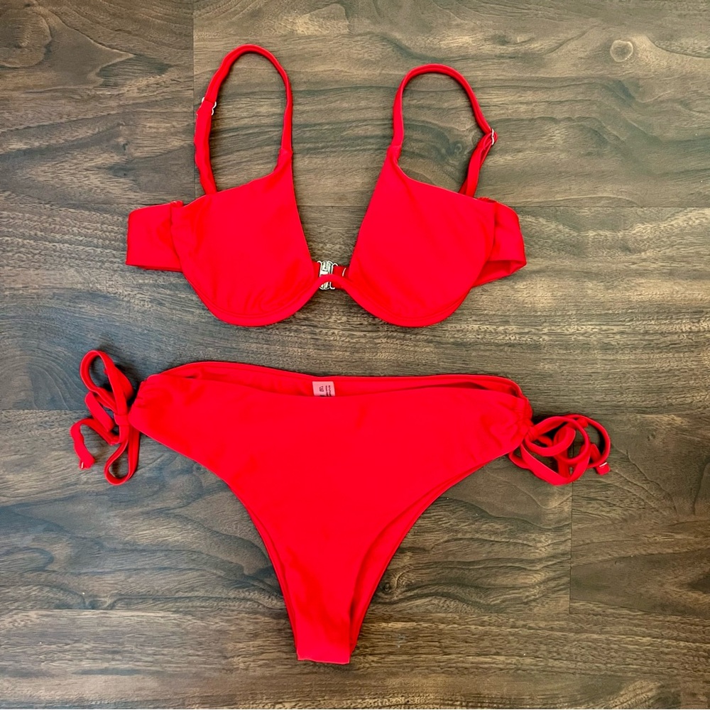 Shein 2 Piece Swimsuit Bikini Vibrant Red Cheeky Bottoms Women’s Size S